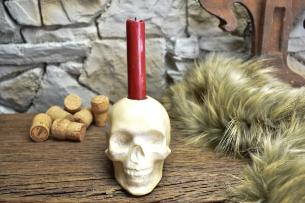Handmade ceramic skull candle holder beige - Image 3