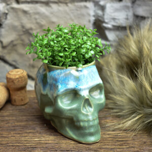 Small skull plantpot matt green and blue effect