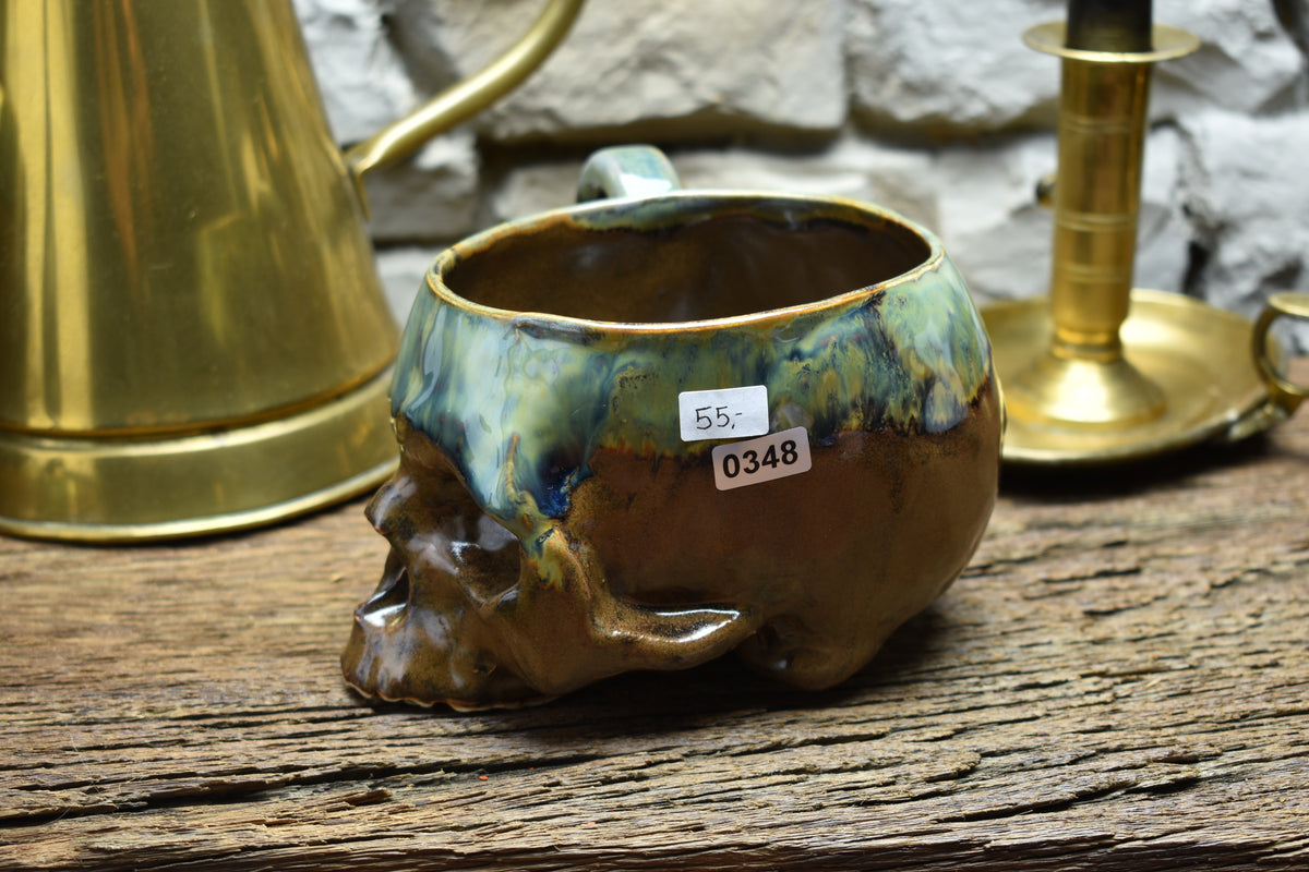 Skull mug medium 500ML blue/brown/green glaze