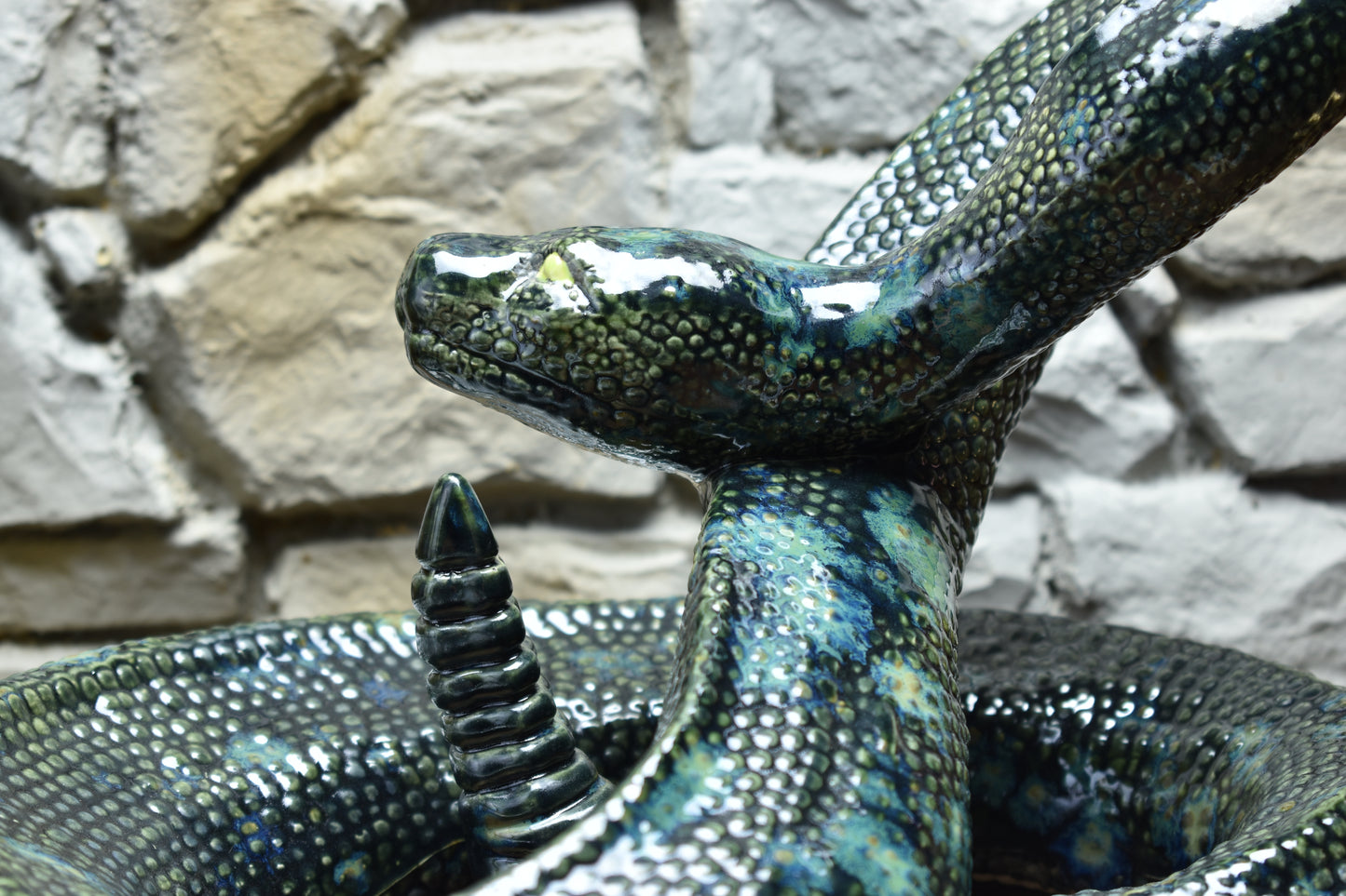 Handmade snake sculpture green effect glaze