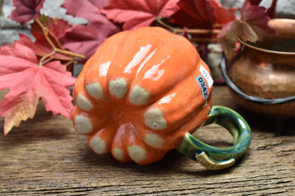 Pumpkin mug orange 2