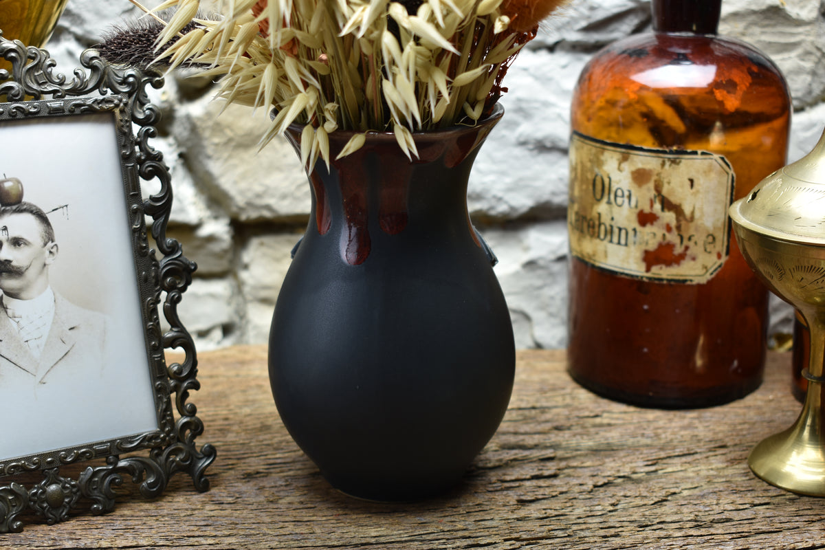 Handmade small vase with deathmoth black/red