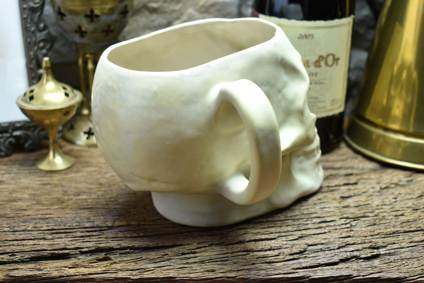 Skull mug Large white matt glaze