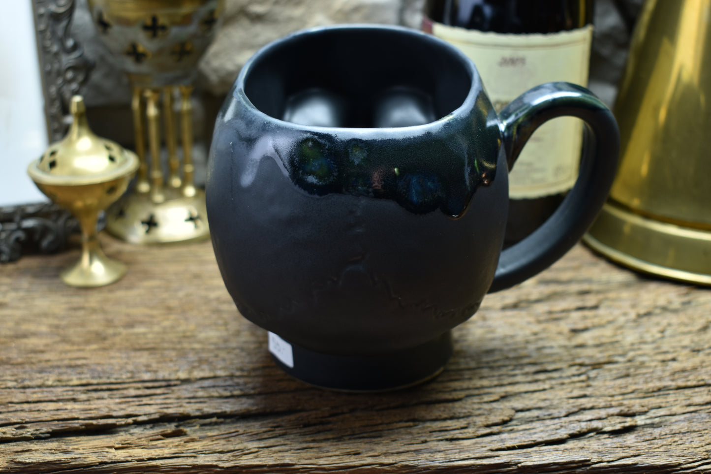 Skull mug Large matt black and shiny effect glaze