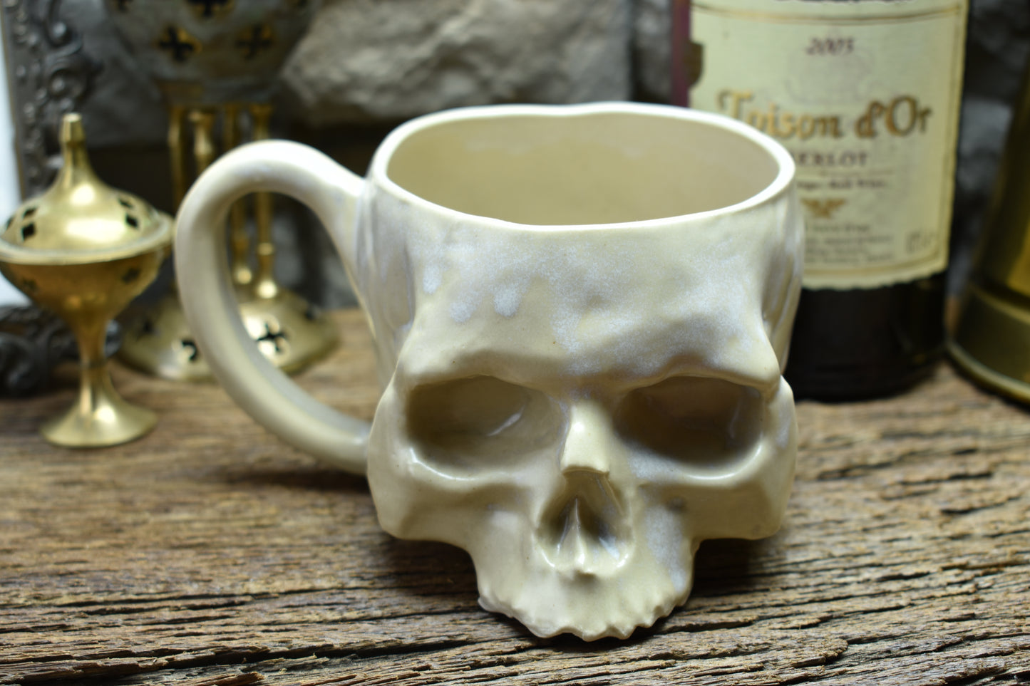 Skull mug medium white matt