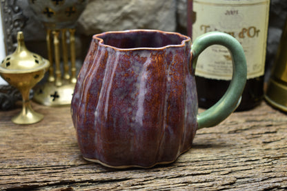 Pumpkin mug purple/bordeaux effect glaze