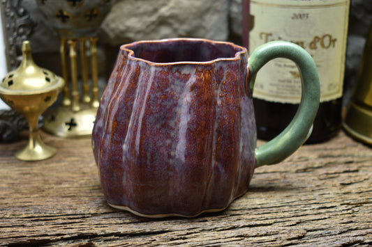 Pumpkin mug purple/bordeaux effect glaze
