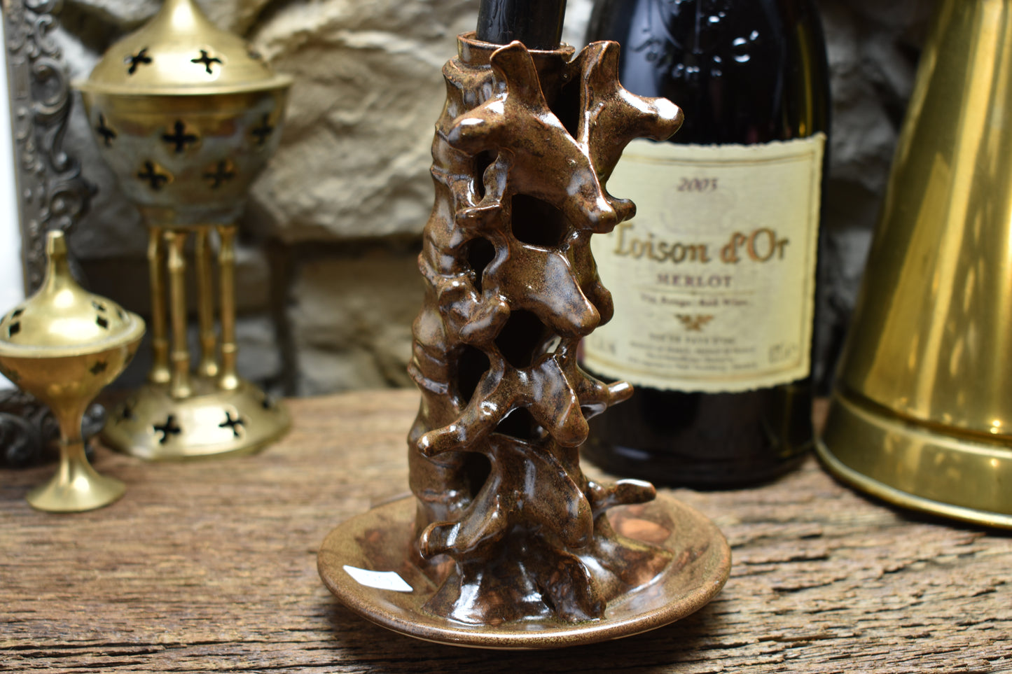Spine candle holder medium brown