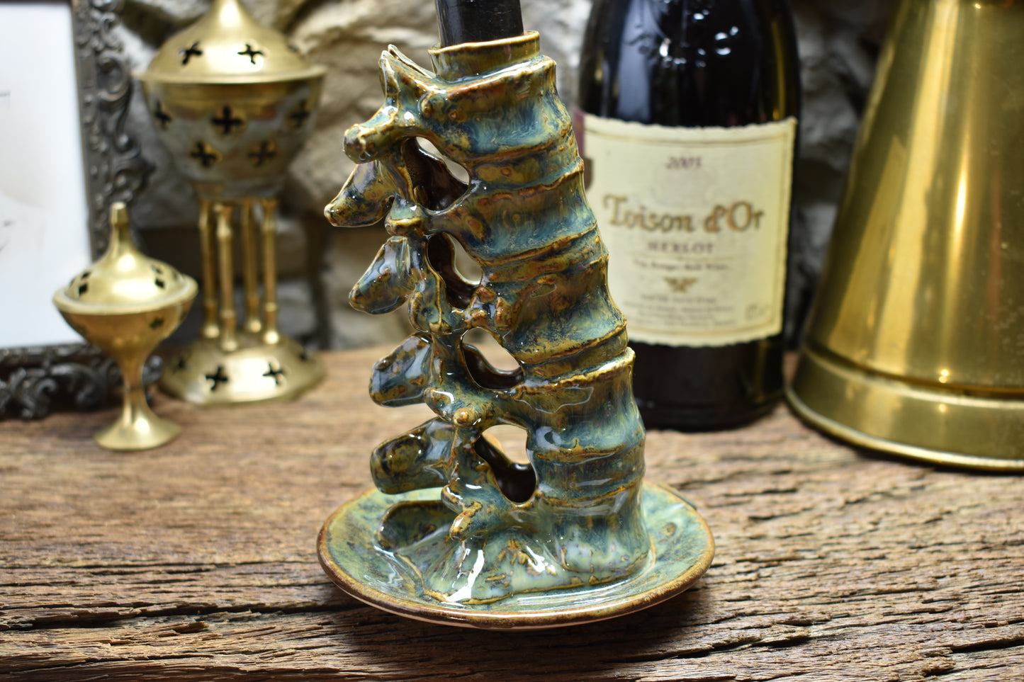 Spine candle holder medium brown/green effect glaze 2