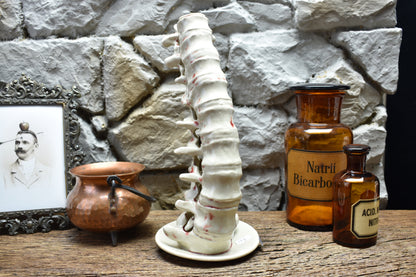 Spine candle holder large white and bloody effect glaze