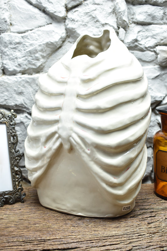 Handmade ribcage vase transparant and bloody effect glaze