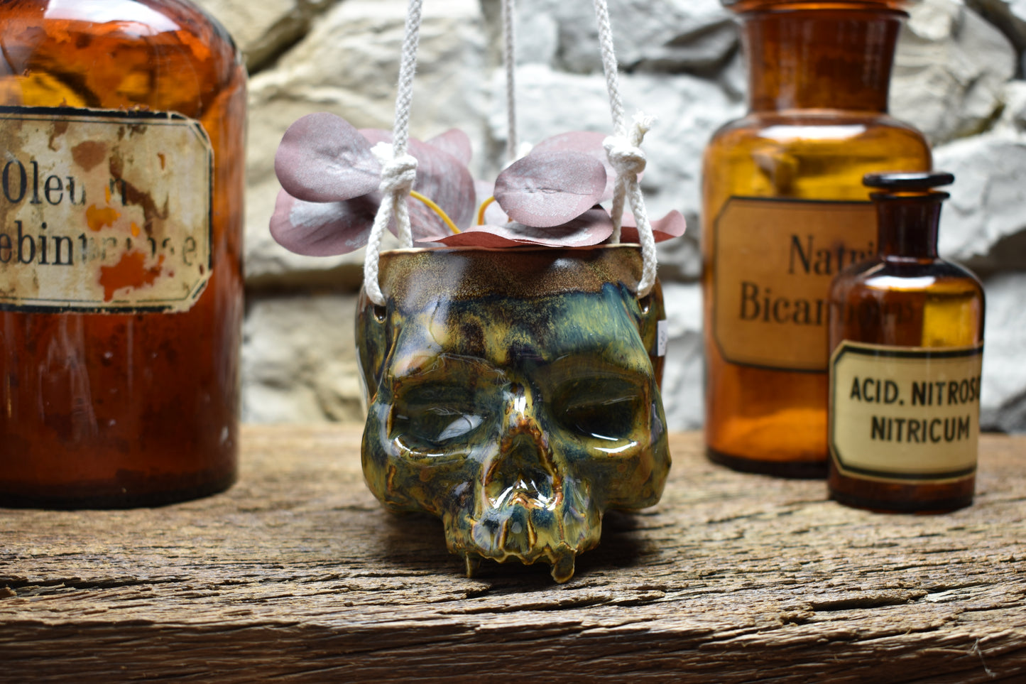 Small hanging skull plantpot brown/blue effect 2