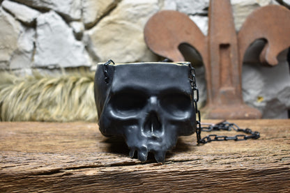 Medium size hanging skull plantpot black matt