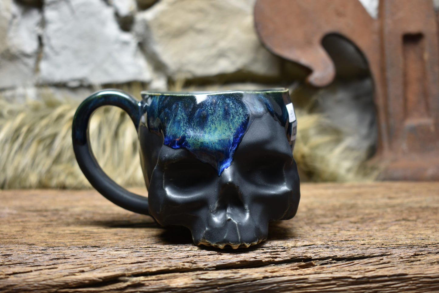 Skull mug black matt and effect glaze