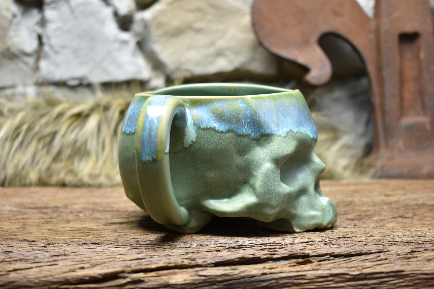 Skull mug green matt and effect glaze 3