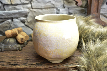 Big skull plantpot beige effect