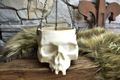 Large hanging skull plantpot white matt