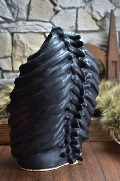Handmade ribcage vase black matt