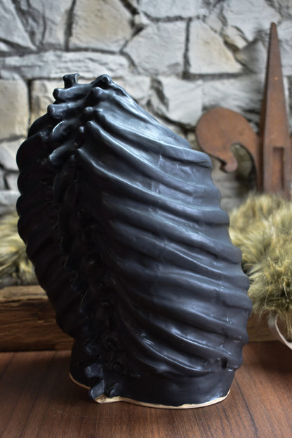 Handmade ribcage vase black matt