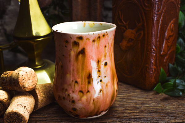 Handmade ceramic cup with shiny pink effect glaze - Image 4