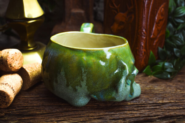 Skull mug green matt and shine effect - Image 4