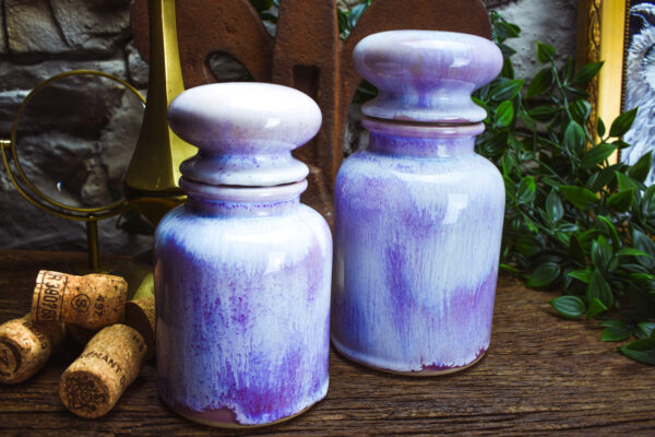 Set of 2 apothecary pots pink/lilac effect glaze - Image 2