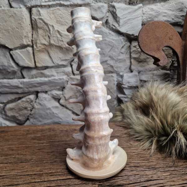 Handmade ceramic spine candle holder white beige effect - Image 7