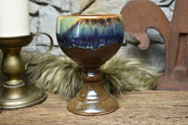 Handmade ceramic grail 500ML with shiny and matt brown effect glaze 1