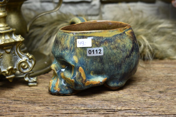 Skull mug brown blue effect glaze 2 - Image 2