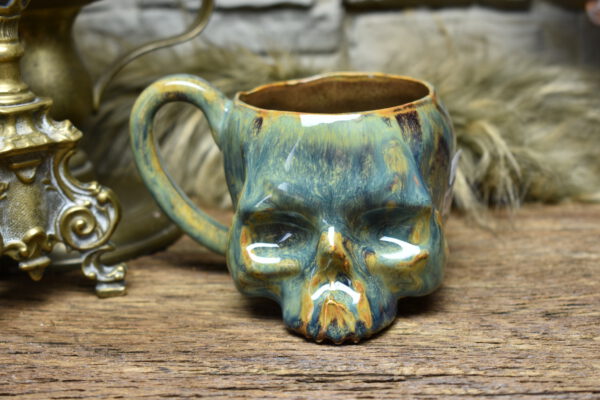 Skull mug brown blue effect glaze 5