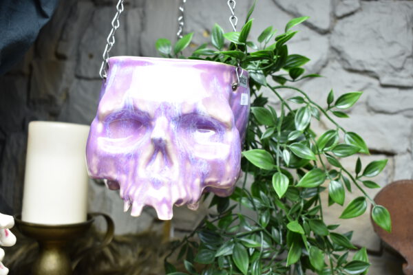 Large hanging skull plantpot lilac effect glaze - Image 5