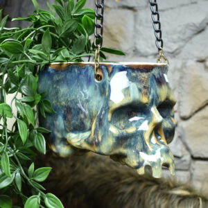 Large hanging skull plantpot brownblue effect glaze 2