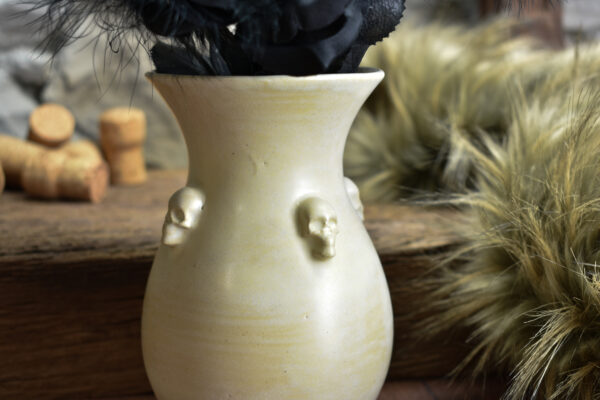 Handmade small vase with skulls white matt - Image 4