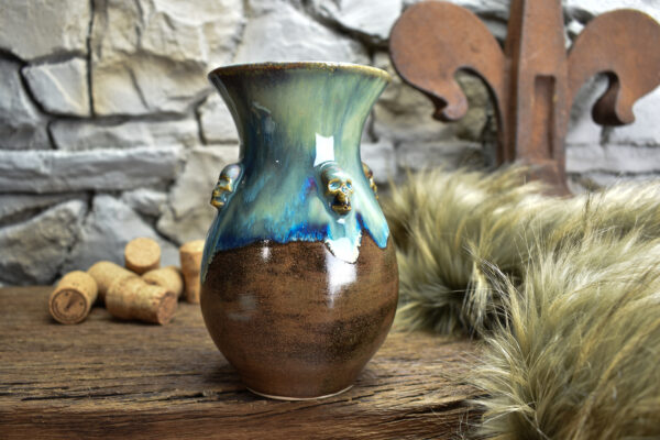 Handmade small vase with skulls brown/blue effect glaze - Image 4