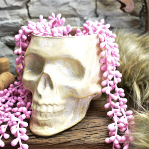 Big skull plantpot beige effect