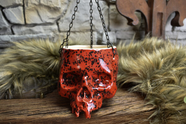 Medium size hanging skull plantpot red with black dots - Image 6