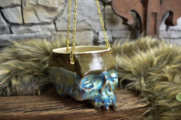 Medium size hanging skull plantpot brown/blue effect glaze