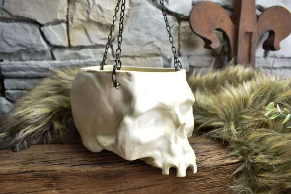 Large hanging skull plantpot white matt - Image 4