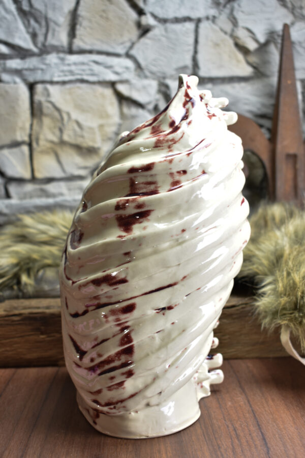 Handmade ribcage vase white/red shine glaze - Image 5