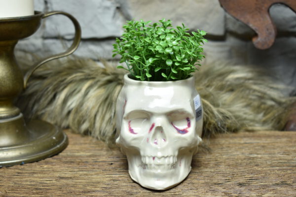 Small skull plantpot white shine and red blood effect glaze - Image 3
